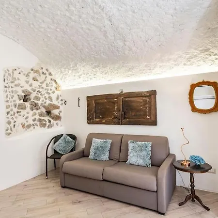 La Casa Del '600 House Coast Будинок відпочинку *
